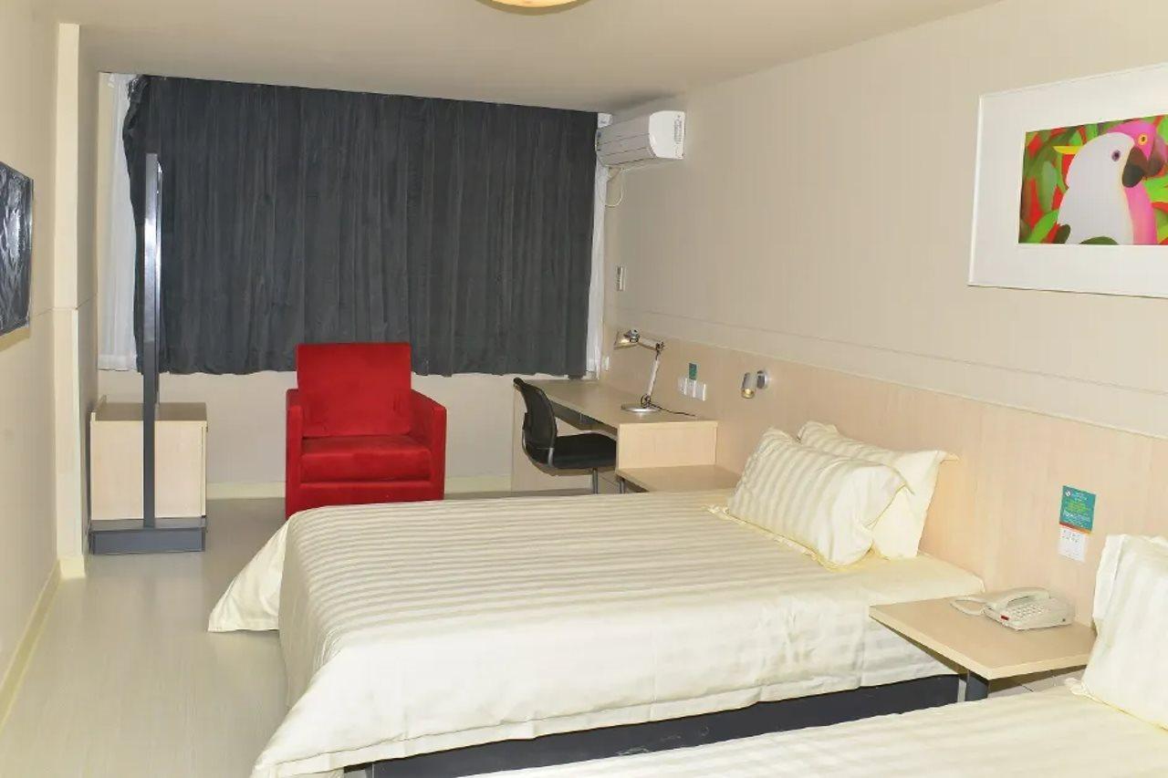Hanting Express Qingdao South Chongqing Road Exterior photo