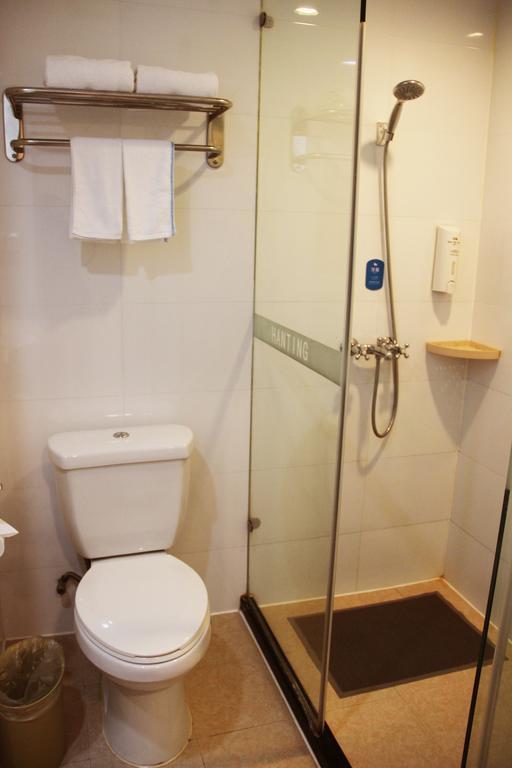 Hanting Express Qingdao South Chongqing Road Room photo