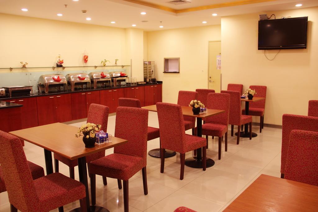 Hanting Express Qingdao South Chongqing Road Exterior photo